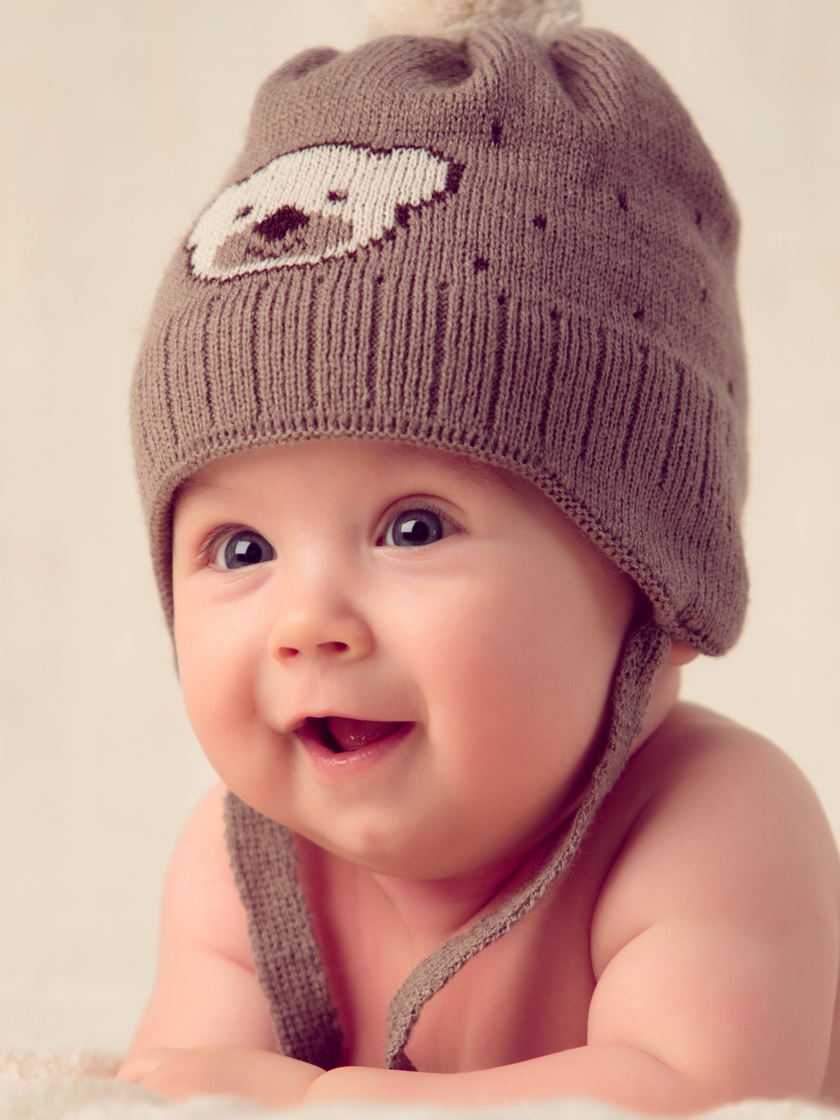 Картинка: Младенец, улыбка, радость, шапка
