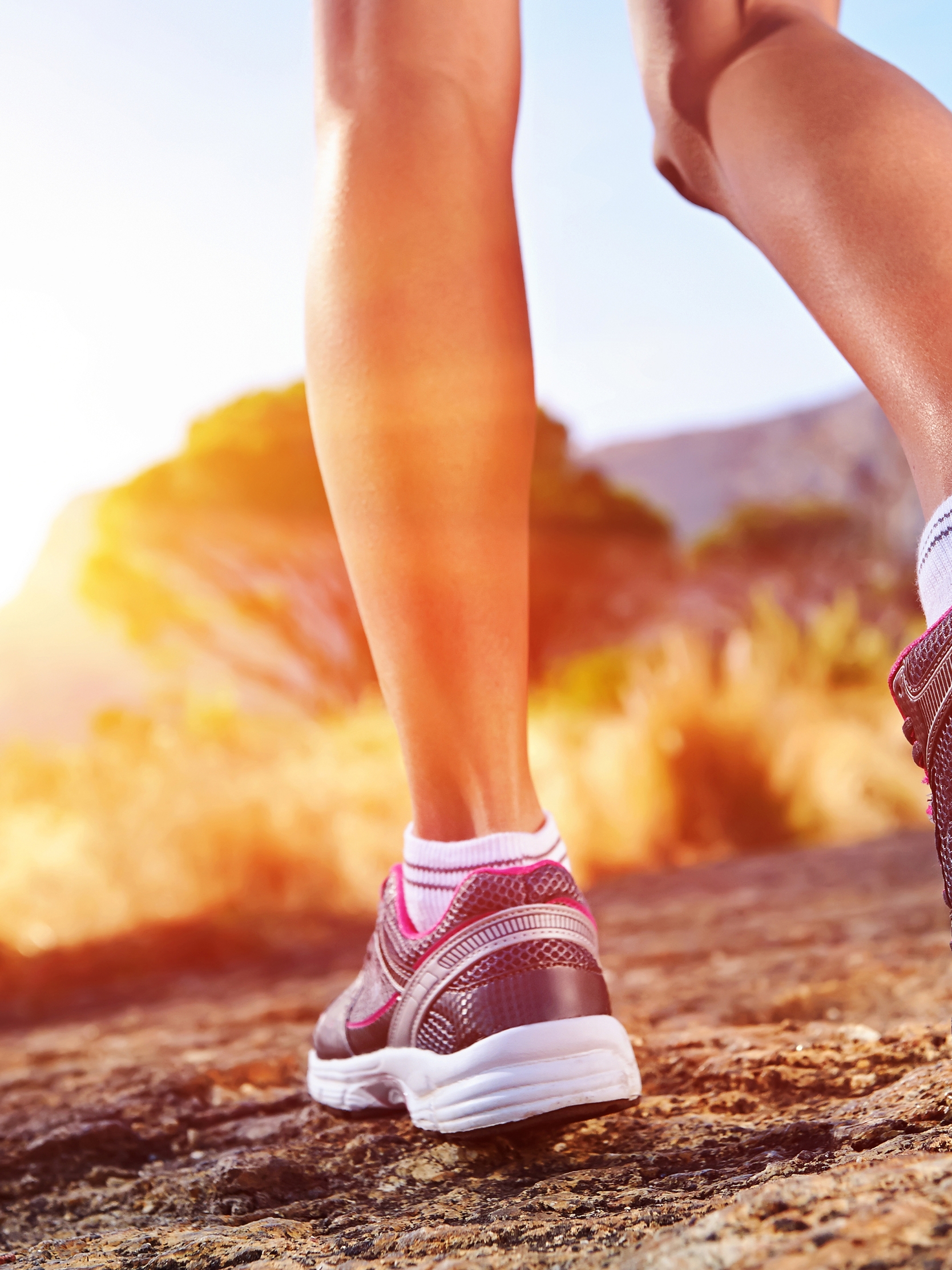 Картинка: Ходьба, бег, спортсмен, ноги, кроссовки, дорога