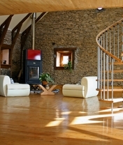 Картинка: Гостиная, лестница, кресла, телевизор, стены, пол, камин