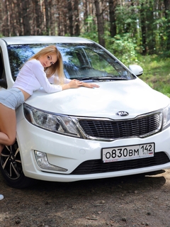 Image: KIA, car, girl, blonde, forest