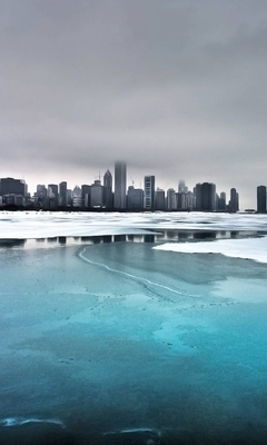 Image: City, river, winter, snow, ice, water, sky, clouds