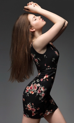 Image: Brunette, profile, figure, hair, dress, girl