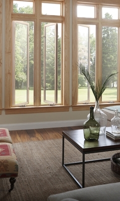 Картинка: Комната, деревянные окна, мебель, камин, палас, стол, дизайн