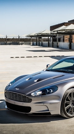 Картинка: Aston Martin, серая, парковка, DBS, солнечный день