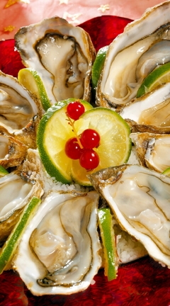 Image: Oysters, seafood, lime