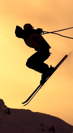 Картинка: Парень, прыжок, лыжи, горы, склон, экстрим, закат