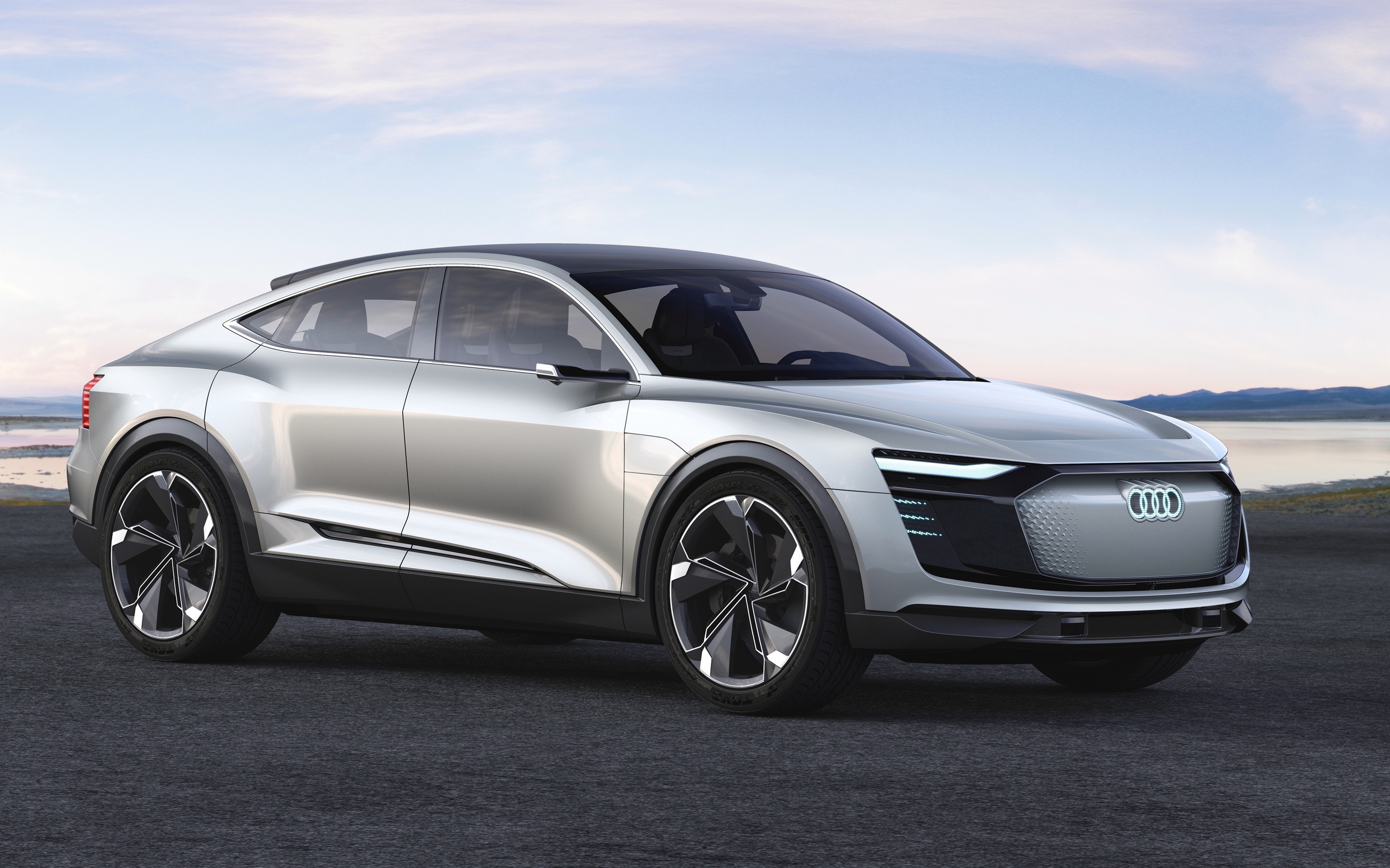 Image: Electric car, Audi, e-tron, Sportback, silver