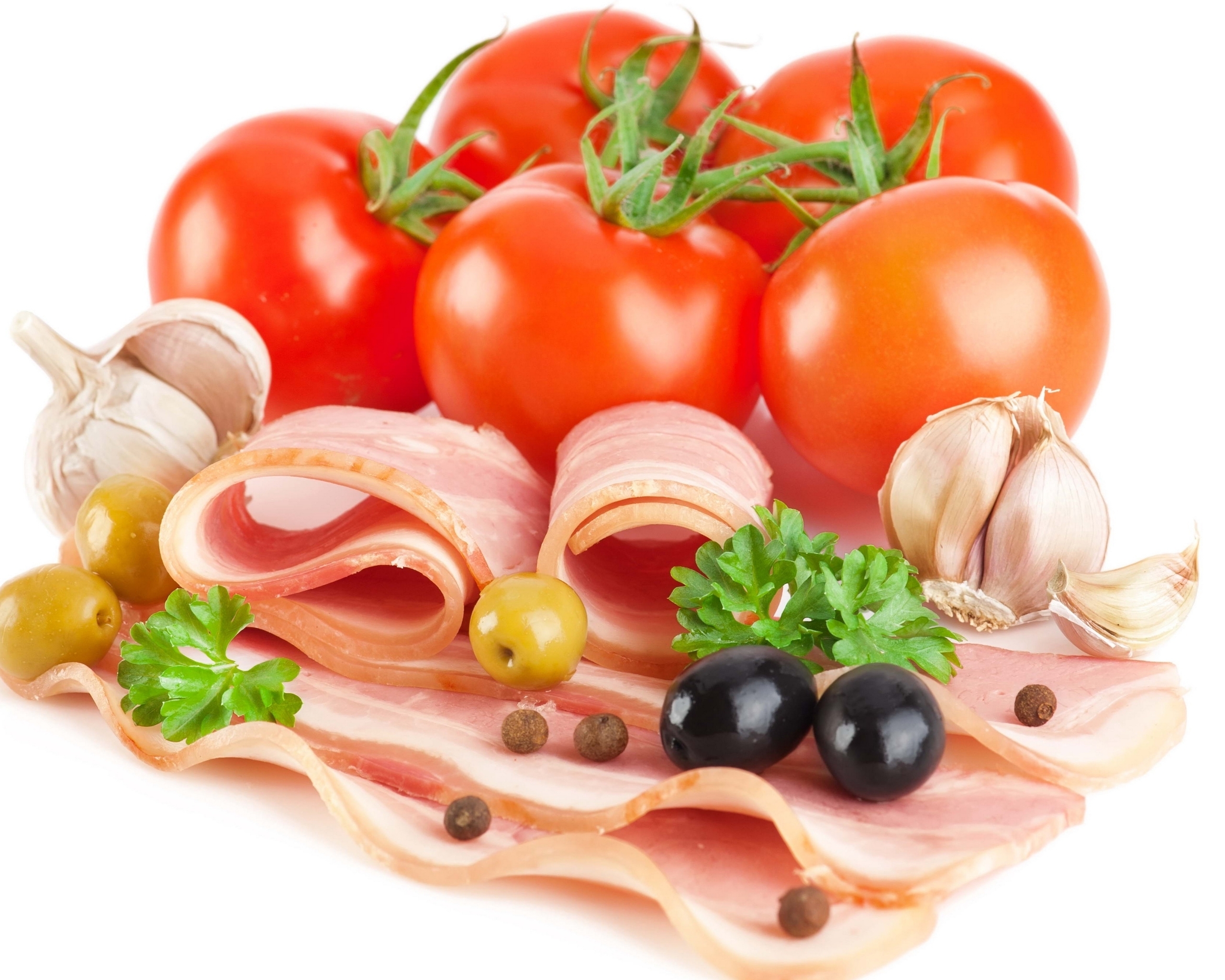 Image: Tomatoes, vegetables, bacon, olives, garlic, white background