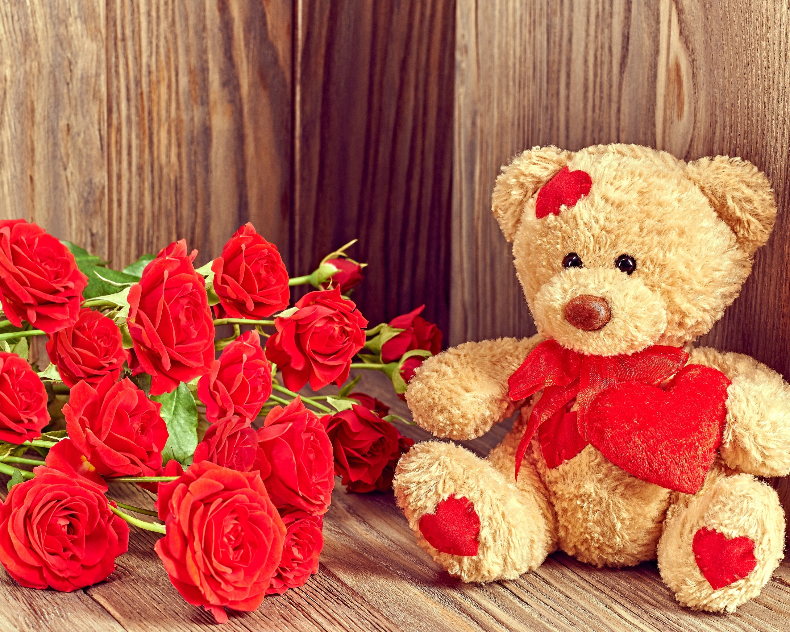 Картинка: Плюшевый, мишка, игрушка, мягкая, розы, цветы, красные, сердце, бантик, День Влюблённых, любовь