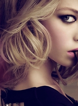 Image: Girl, blonde, look, makeup, hair, ring