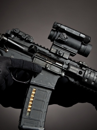 Image: Weapons, machine gun, AR-15, hands, sight, shop, gloves