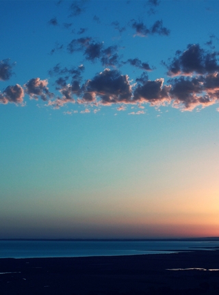 Картинка: Пейзаж, закат, море, земля, вечер, облака, небо, горизонт