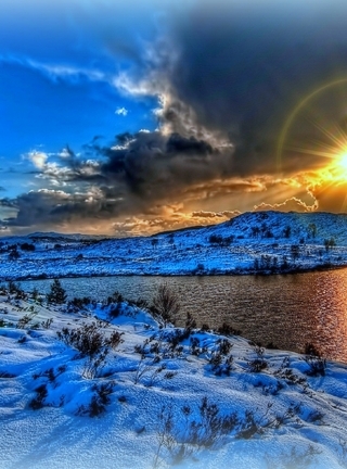 Image: Landscape, winter, snow, river, sun, rays, sky, trees, clouds