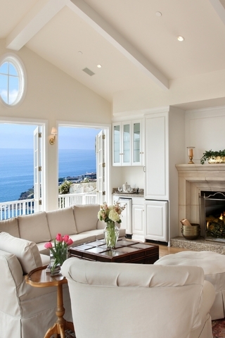 Картинка: Интерьер, дизайн, балкон, море, камин, комната, крыша