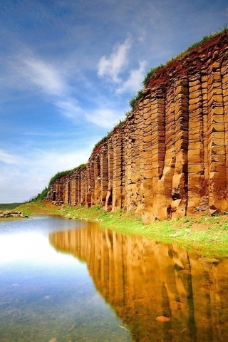 Image: Water, transparent, pure, reflection, wall, rock, plateau, sky, landscape