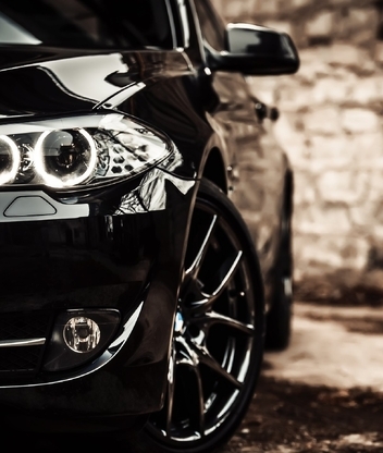 Image: BMW, M5, black, front, bumper, lights, wheels, casting