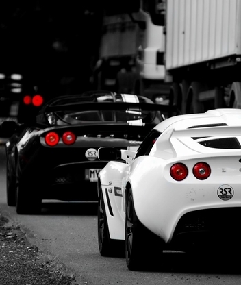 Картинка: Суперкары, машины, едут, дорога, Lotus, Exige, фары, чёрные, белые