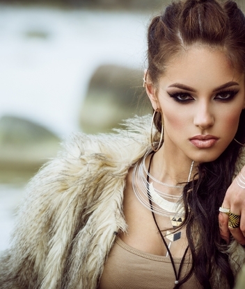 Image: Girl, model, brunette, makeup, face, jewelry