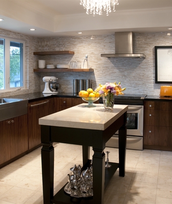 Image: Kitchen, table, service, oranges, vase, set, window, refrigerator, picture