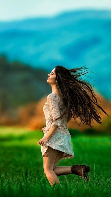 Image: Girl, brunette, running, hair, blurring, field, summer