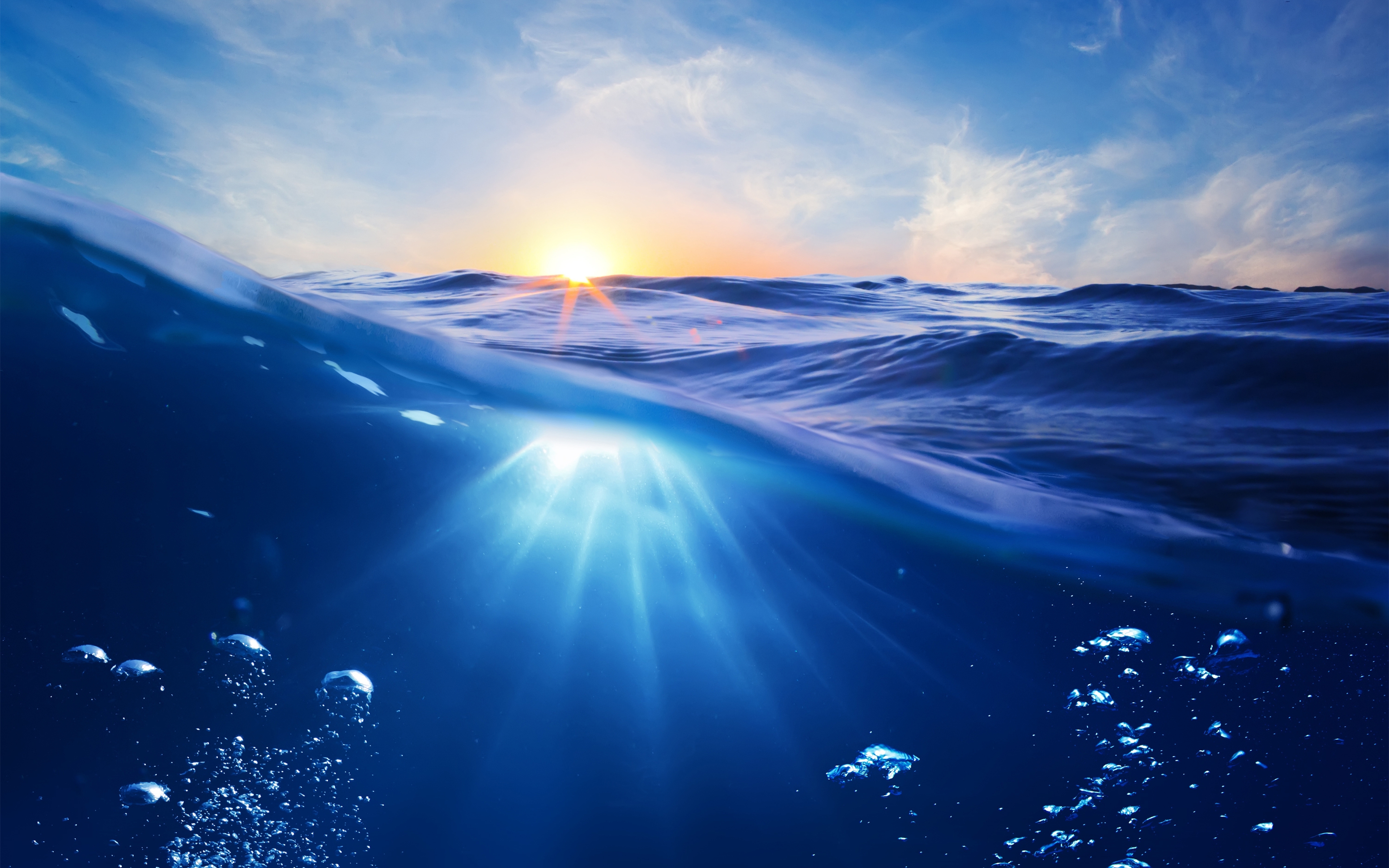 Image: Water, bubbles, sky, sun rays