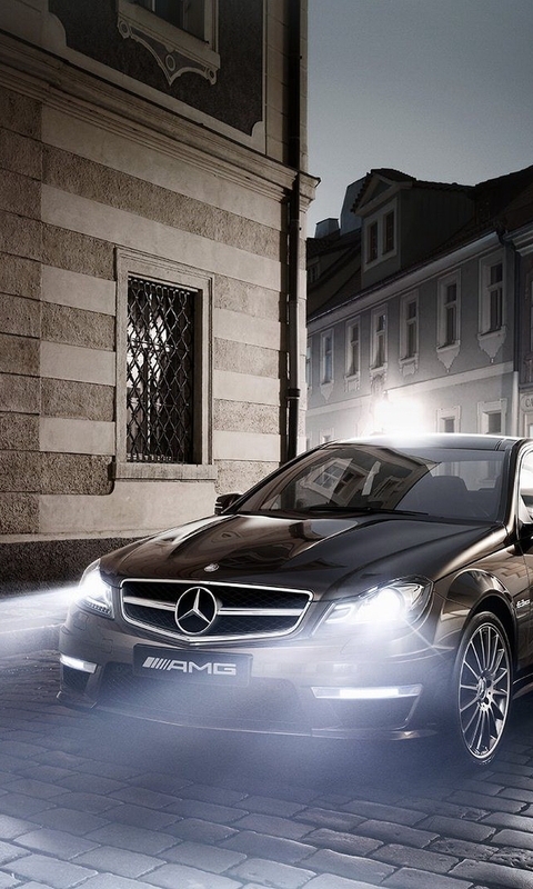 Image: Mercedes, headlights, burn, wheels, car, street, home, building, evening, night