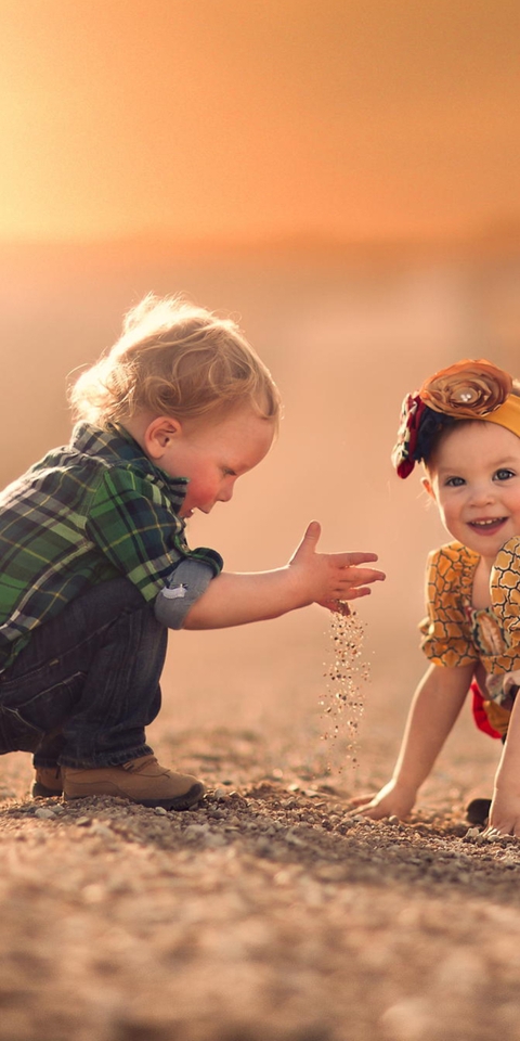 Image: Children, boy, girl, smile, sand, sunset