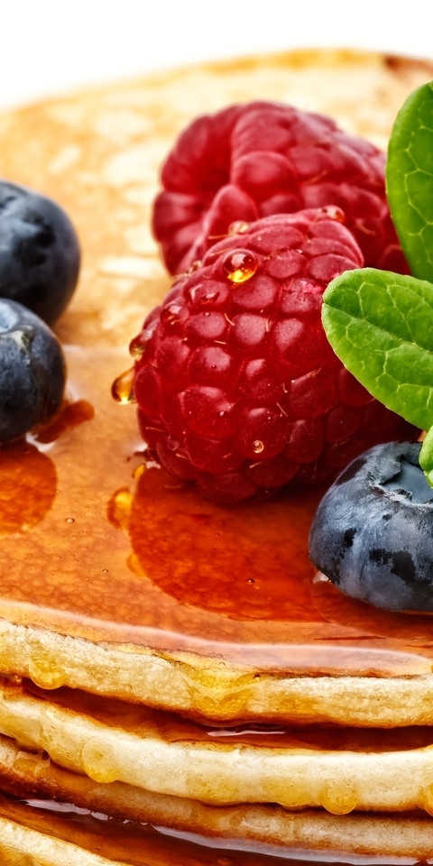 Image: Pancakes, honey, berries, raspberries, blueberries, listiki