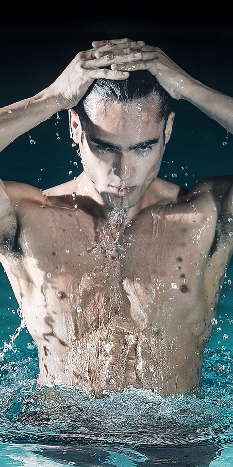 Image: Guy, look, body, muscle, pool, water, drops, spray