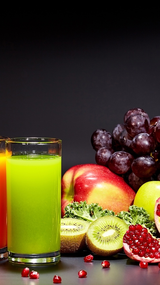 Image: Juice, drink, fruit, pomegranate, apples, kiwi, grapes, mint