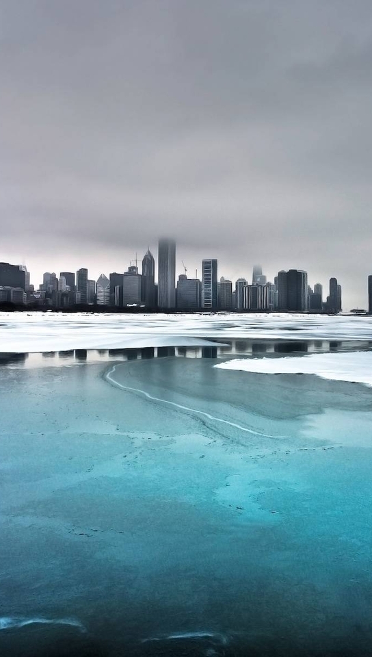 Image: City, river, winter, snow, ice, water, sky, clouds