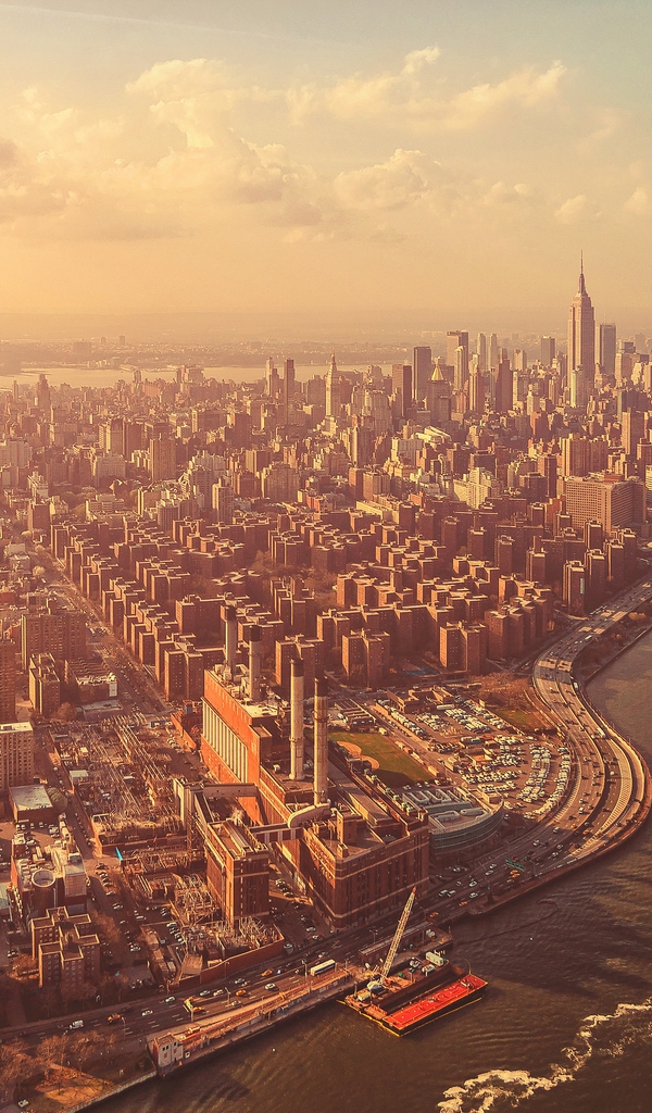 Image: Panorama, city, new York, lights, river, sky, light, clouds, dawn