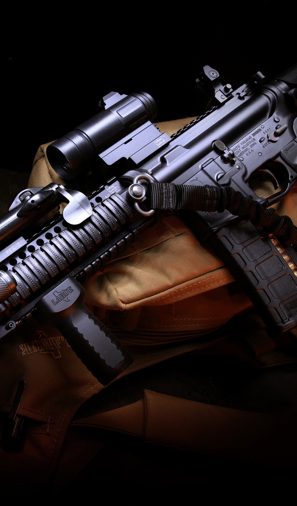 Image: Machine gun, rifle, assault, lies, sight, M4