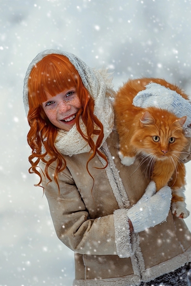 Image: Girl, cat, red, winter, snow, smile