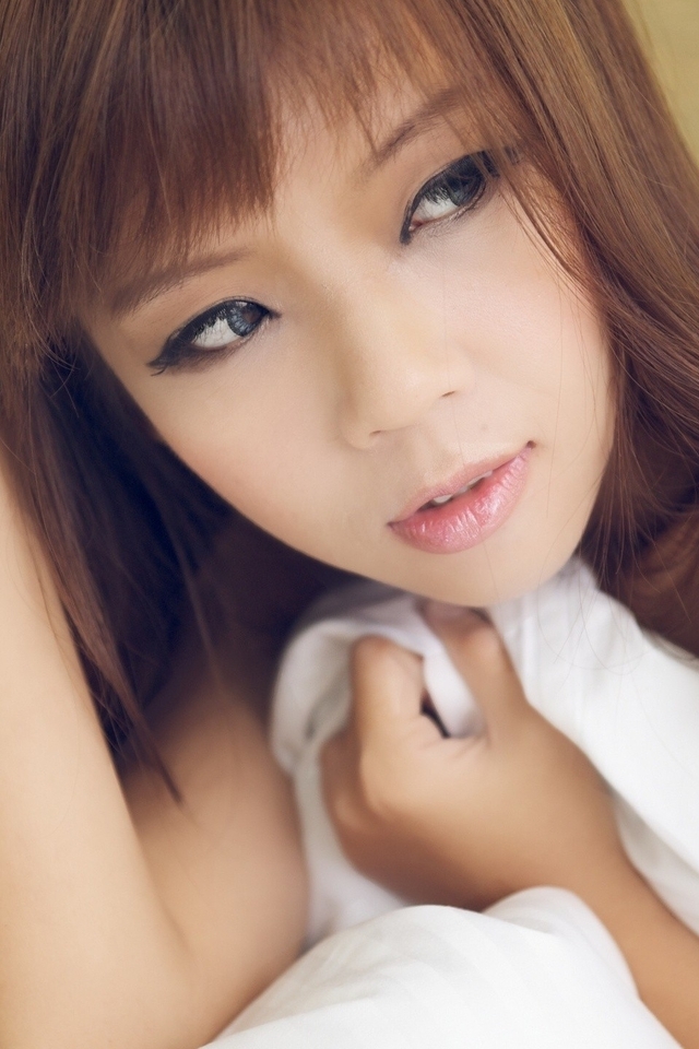 Картинка: Девушка, модель, азиатка, лицо, глаза, волосы, чёлка