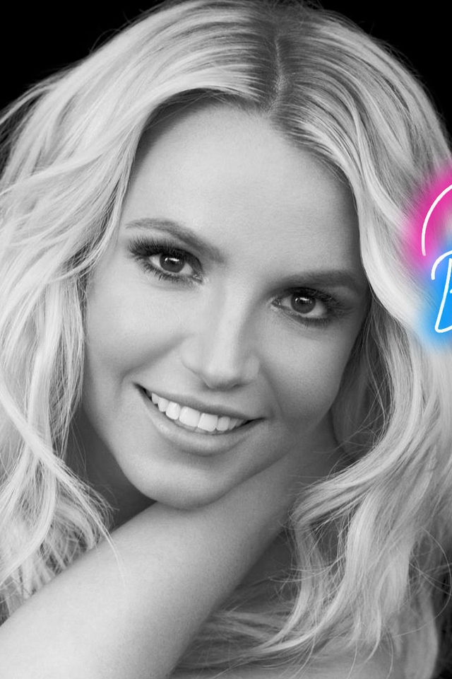 Image: Britney Spears, singer, smile, look
