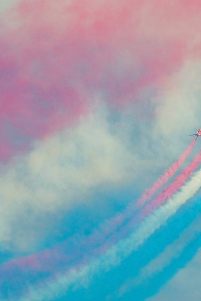 Картинка: Самолёты, аэробатика, пилотаж, небо, цветной дым