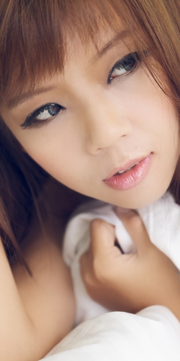Image: Girl, model, Asian, face, eyes, hair, bangs
