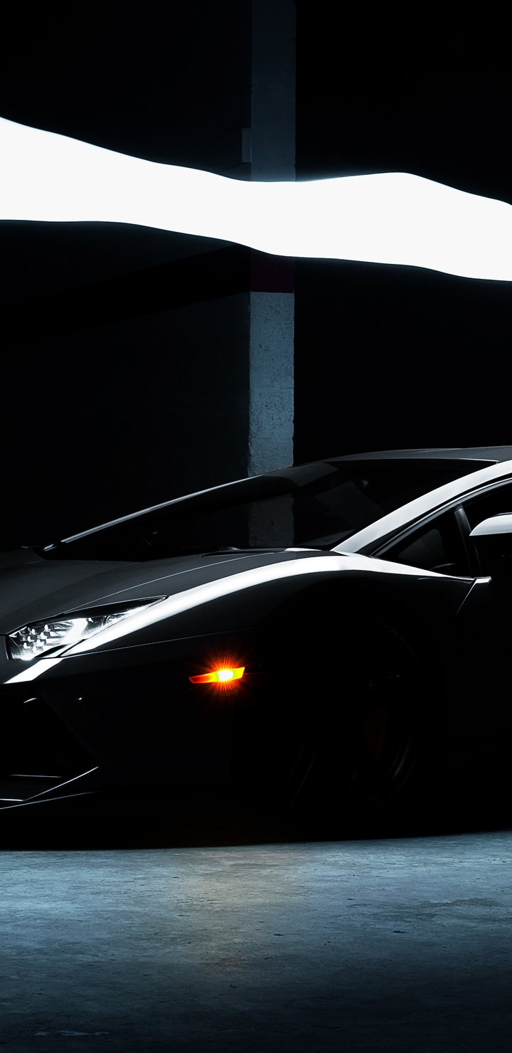 Картинка: Lamborghini, Aventador, чёрный, фара, колонны