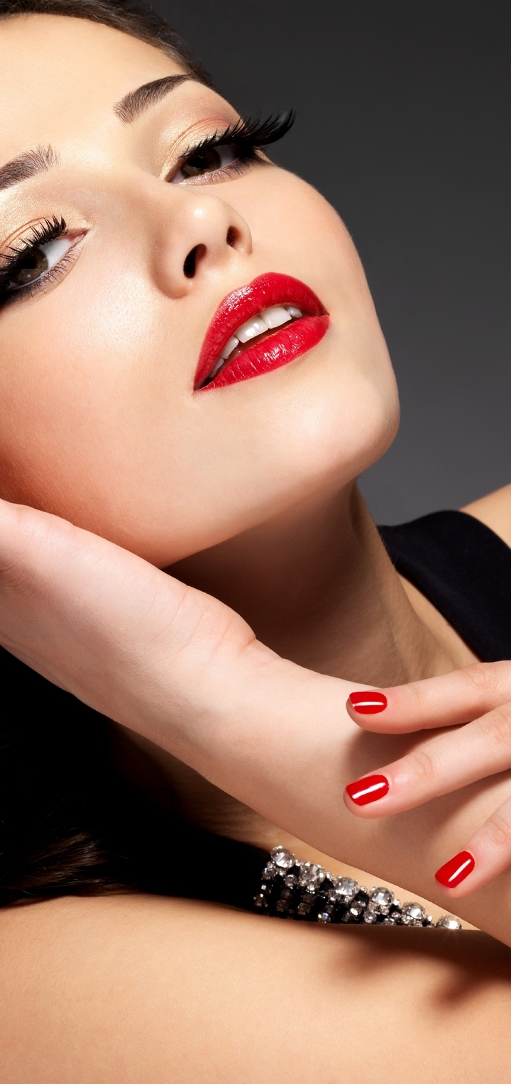 Image: Girl, look, eyes, wavy hair, red lipstick, manicure, style