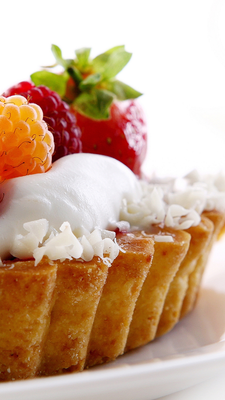 Image: Cake, dessert, raspberry, berry, white background
