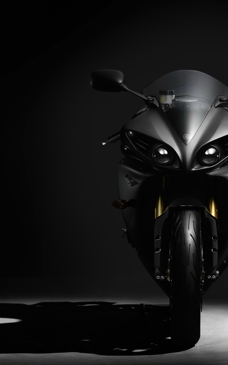 Image: Yamaha, sportbike, motorcycle, black, headlights, wheel, shadow, light