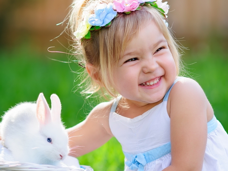 Image: Girl, rabbit, happy, smile, nastroeniye