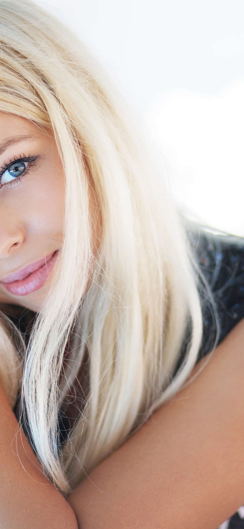 Image: Blonde, girl, face, eyes, smile
