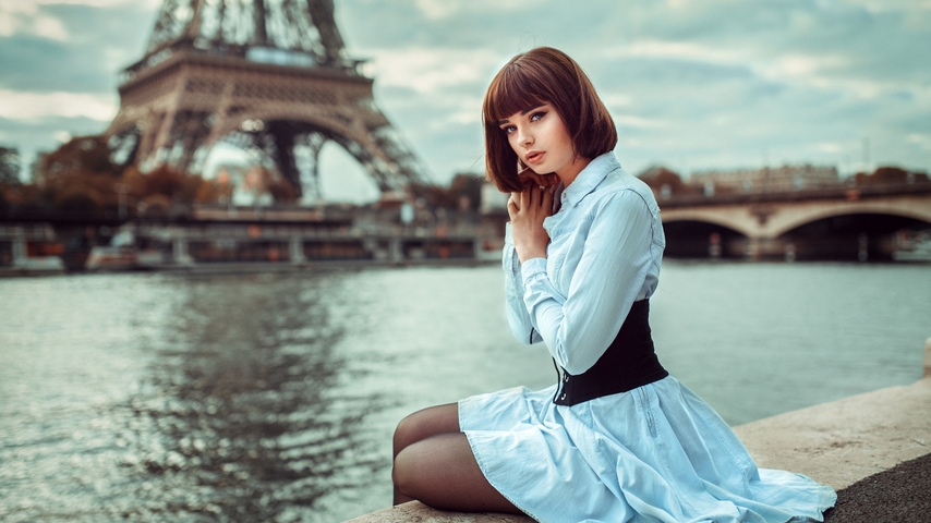 Image: Model, girl, Marie Grippon, Paris, Eiffel tower, water